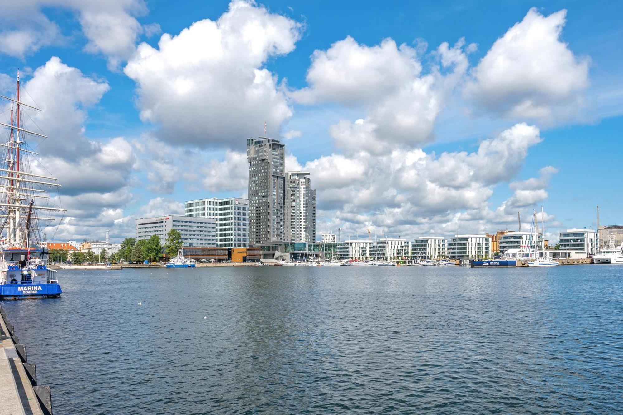 Sea Towers Apartment Gdynia Luaran gambar